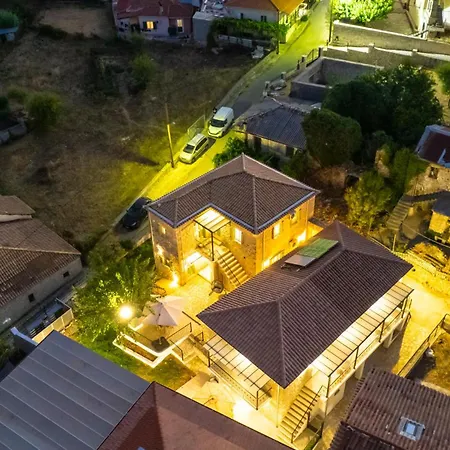 Διαμέρισμα Dervisia Stonehouse 4 *