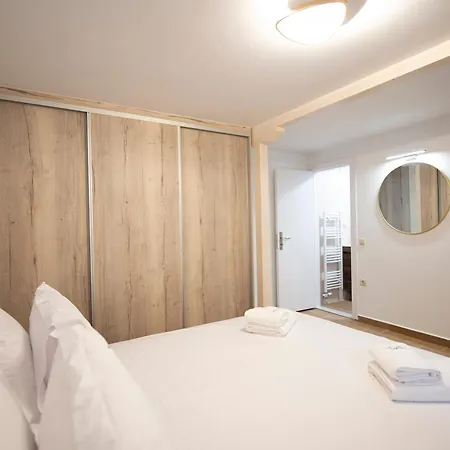 Dervisia Stonehouse 4